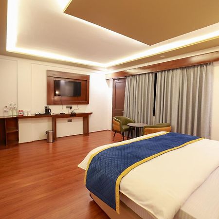 Hotel Chhutuk Heights Kargil Ngoại thất bức ảnh