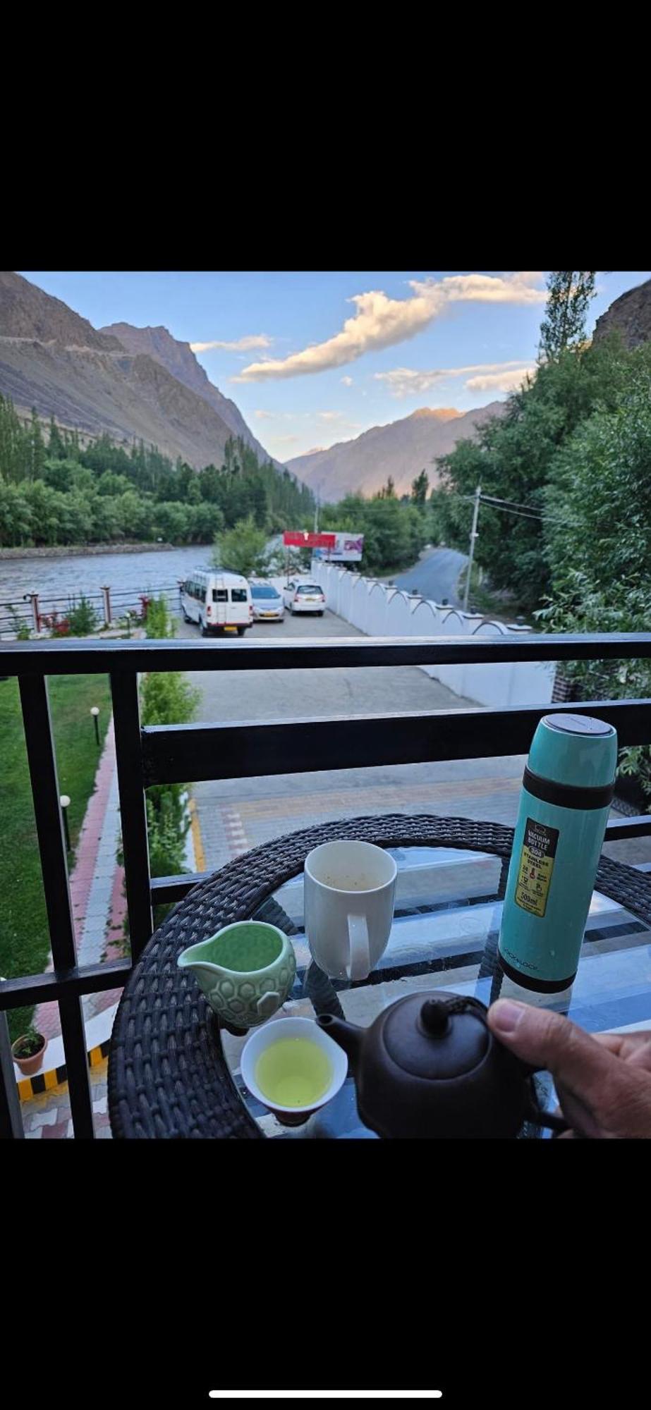Hotel Chhutuk Heights Kargil Ngoại thất bức ảnh